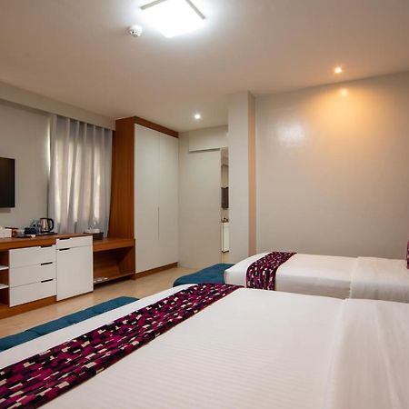 The Madeline Boutique Hotel & Suites Davao City Kültér fotó