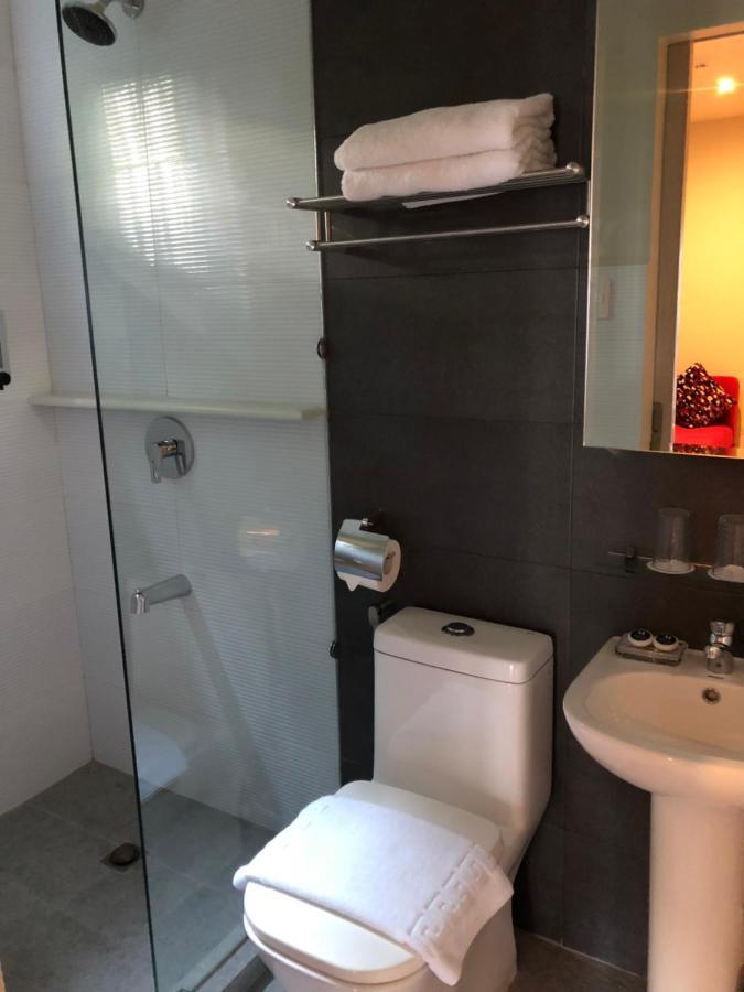 The Madeline Boutique Hotel & Suites Davao City Kültér fotó
